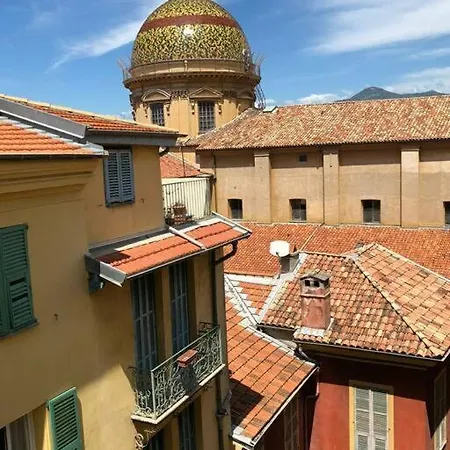 Au Coeur Du Vieux Nice: Pour 4 * 尼斯